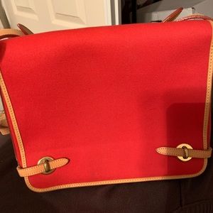 Gently used vintage Dooney & Bourke messenger bag